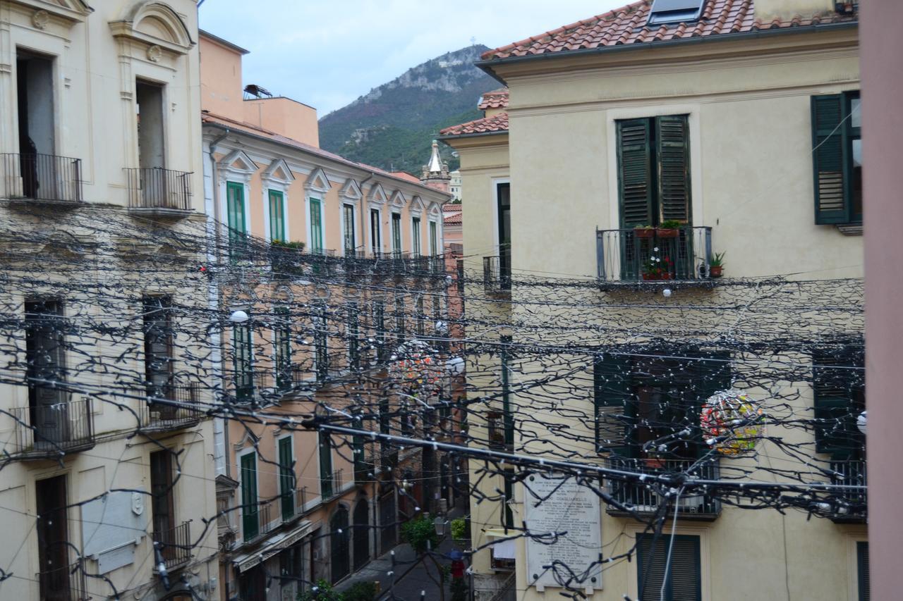 Via Roma Apartment Deluxe Salerno Exteriér fotografie